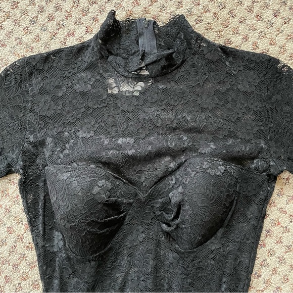 vintage 80s/90s victoria’s secret lace bodysuit - Picture 2 of 4
